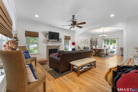 261 Spring Road North Haven CT 06473