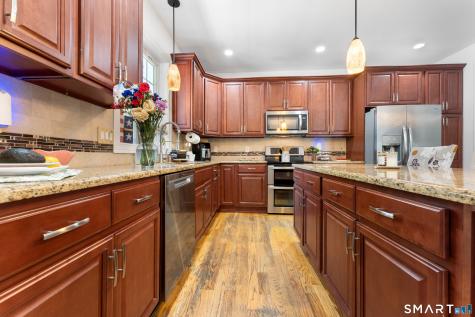 261 Spring Road North Haven CT 06473