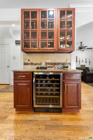 261 Spring Road North Haven CT 06473