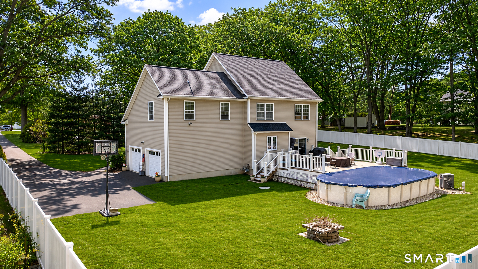 261 Spring Road North Haven CT 06473