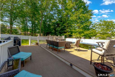 261 Spring Road North Haven CT 06473