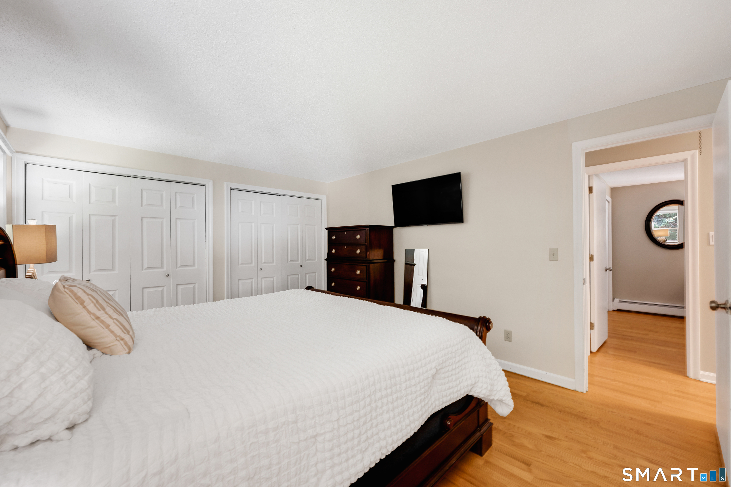 805 Neipsic Road Glastonbury CT 06033