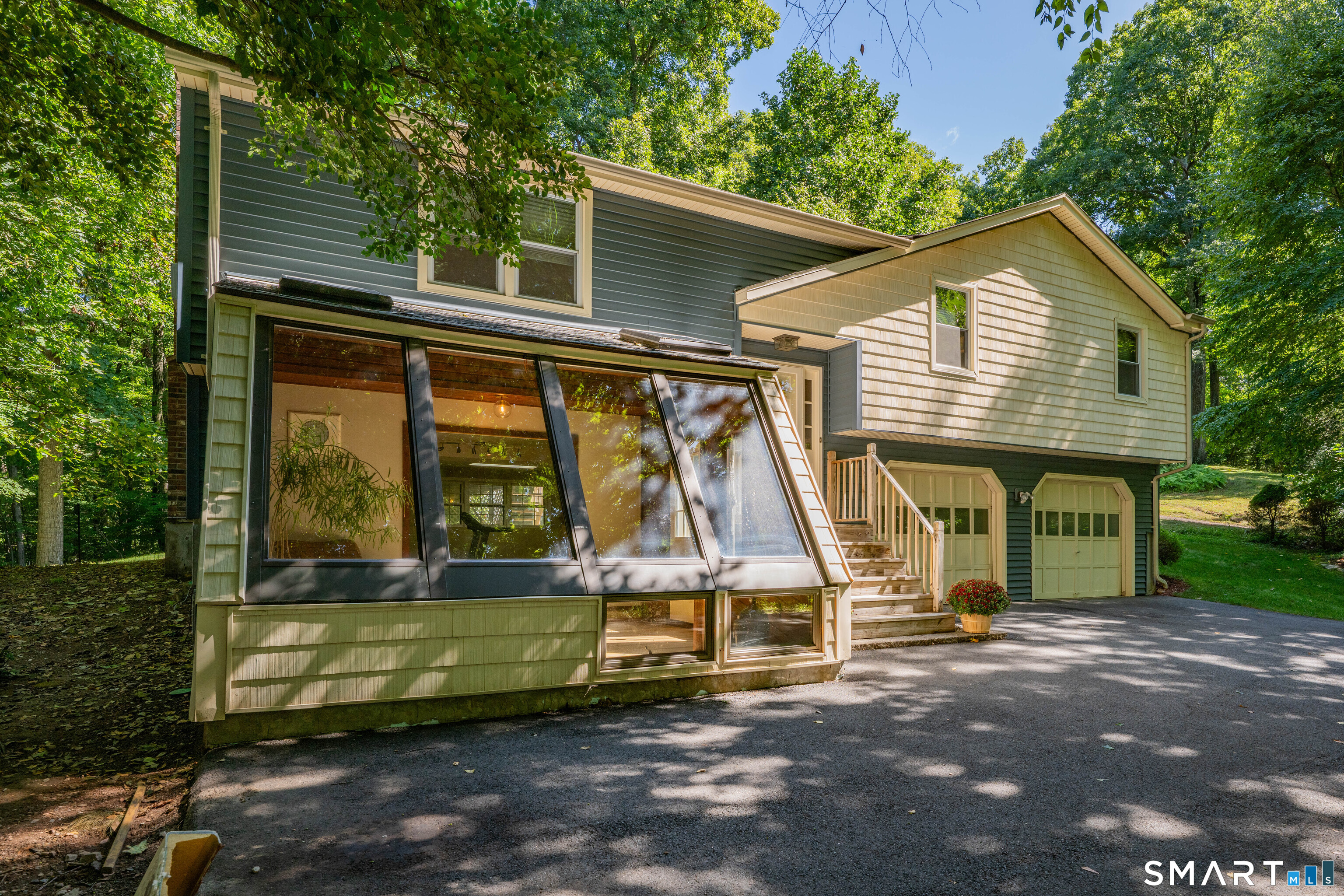 805 Neipsic Road Glastonbury CT 06033
