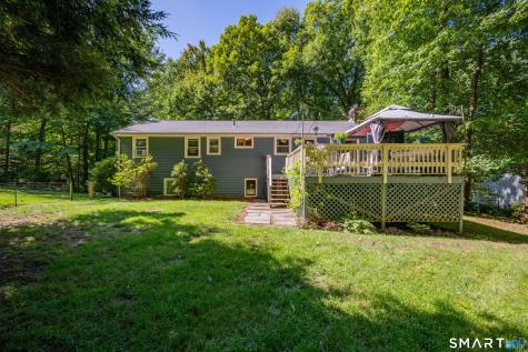 805 Neipsic Road Glastonbury CT 06033
