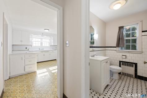 132 Summer Street Meriden CT 06451