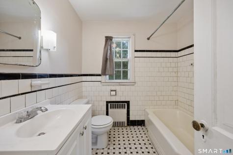 132 Summer Street Meriden CT 06451