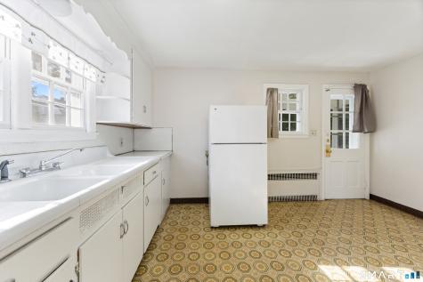 132 Summer Street Meriden CT 06451
