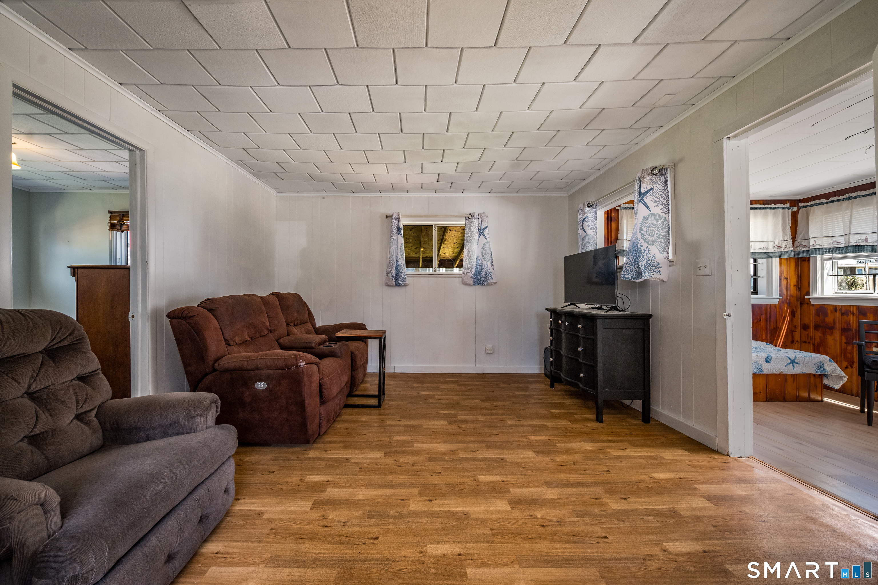 32 North Street Madison CT 06443