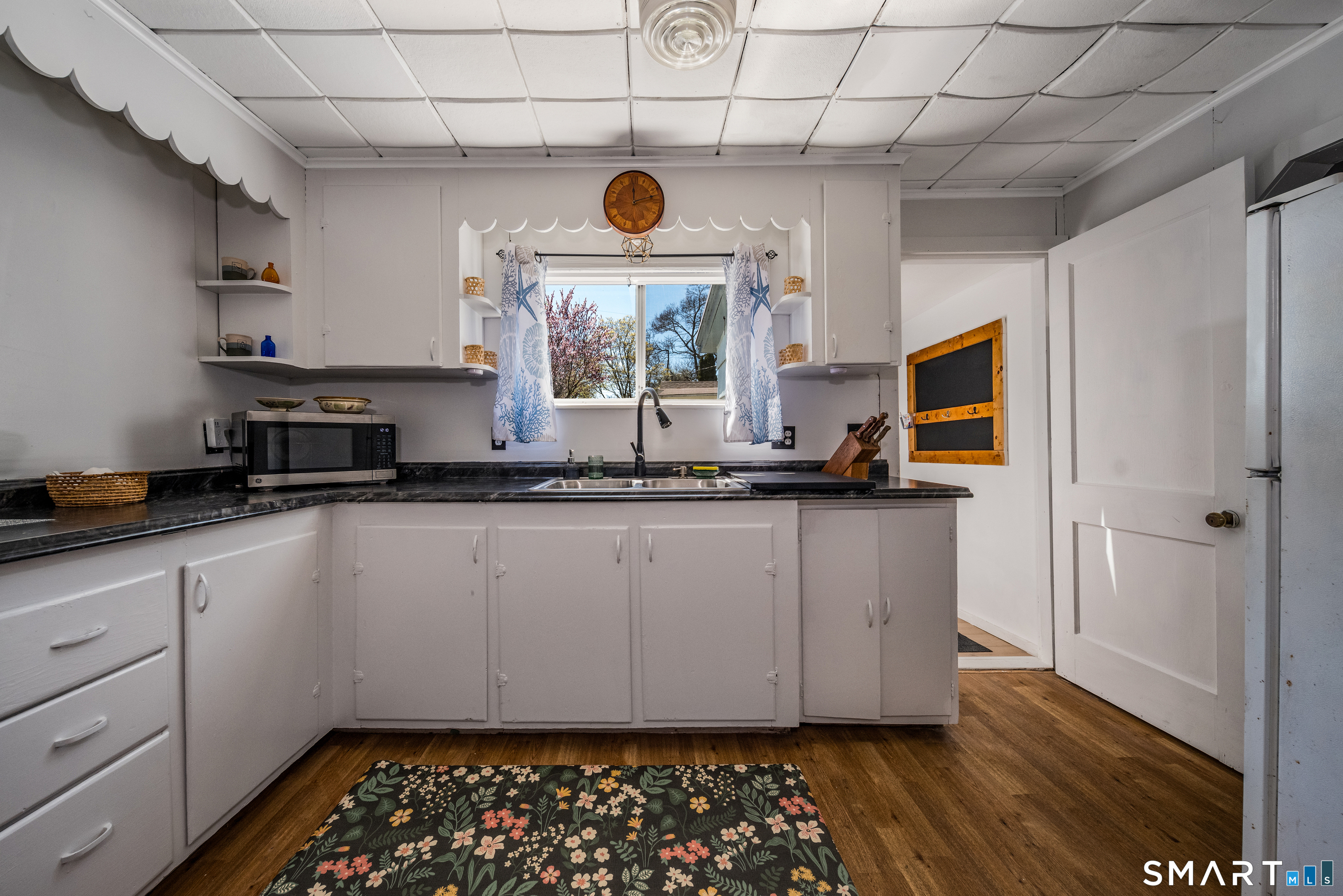 32 North Street Madison CT 06443