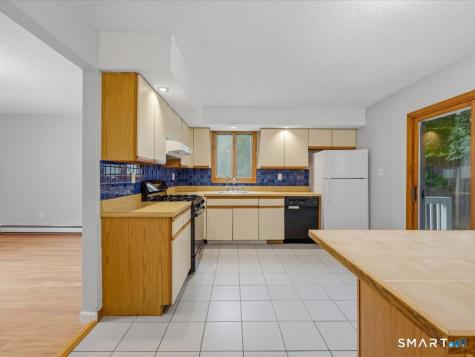 6 Sunnyside Avenue Hamden CT 06518