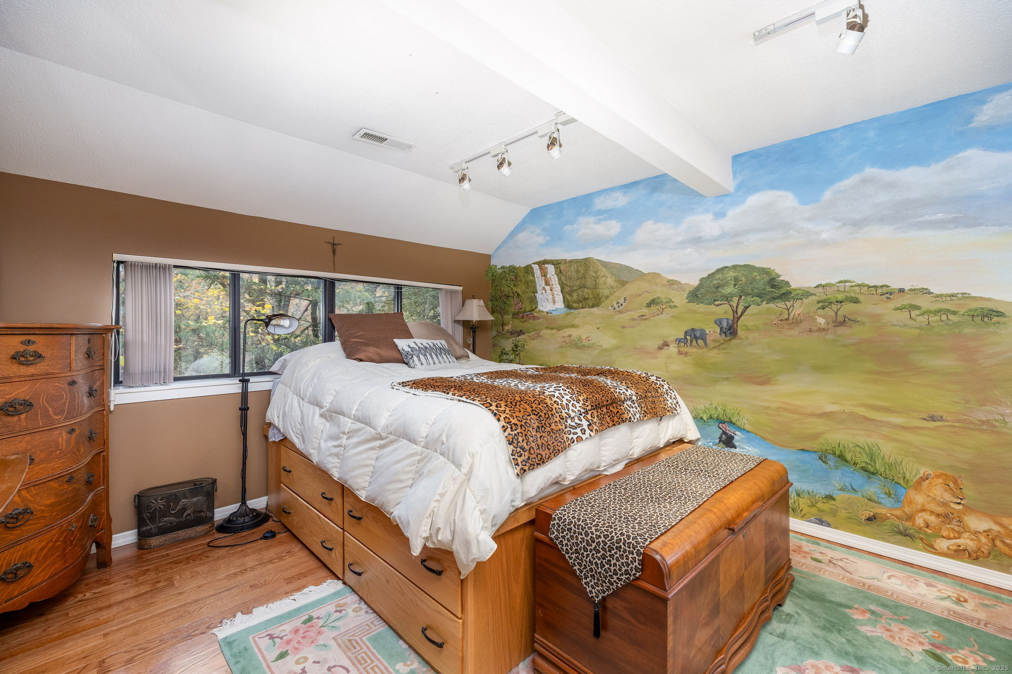 2 Highland Square Avon CT 06001