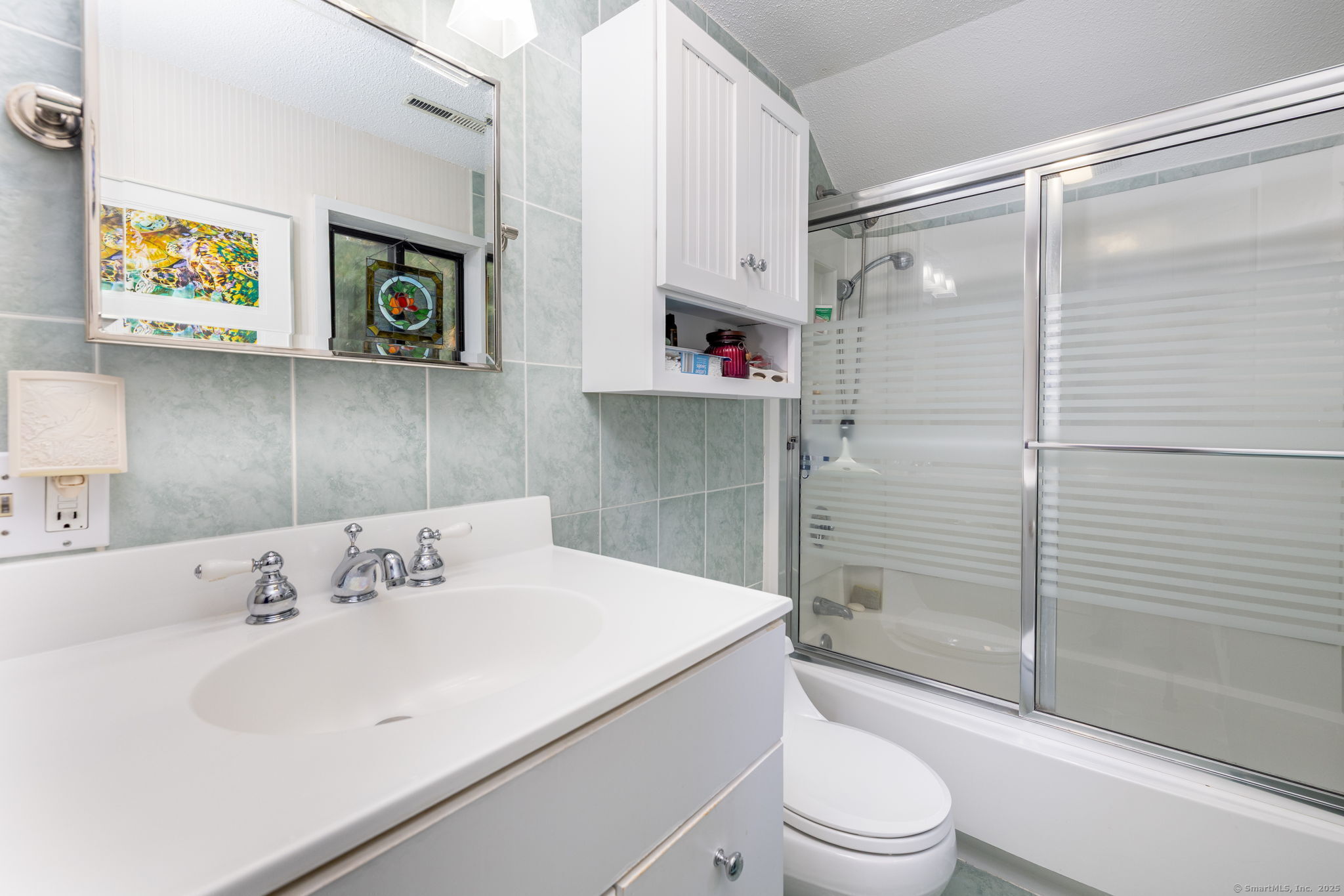 2 Highland Square Avon CT 06001