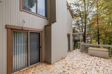 2 Highland Square Avon CT 06001