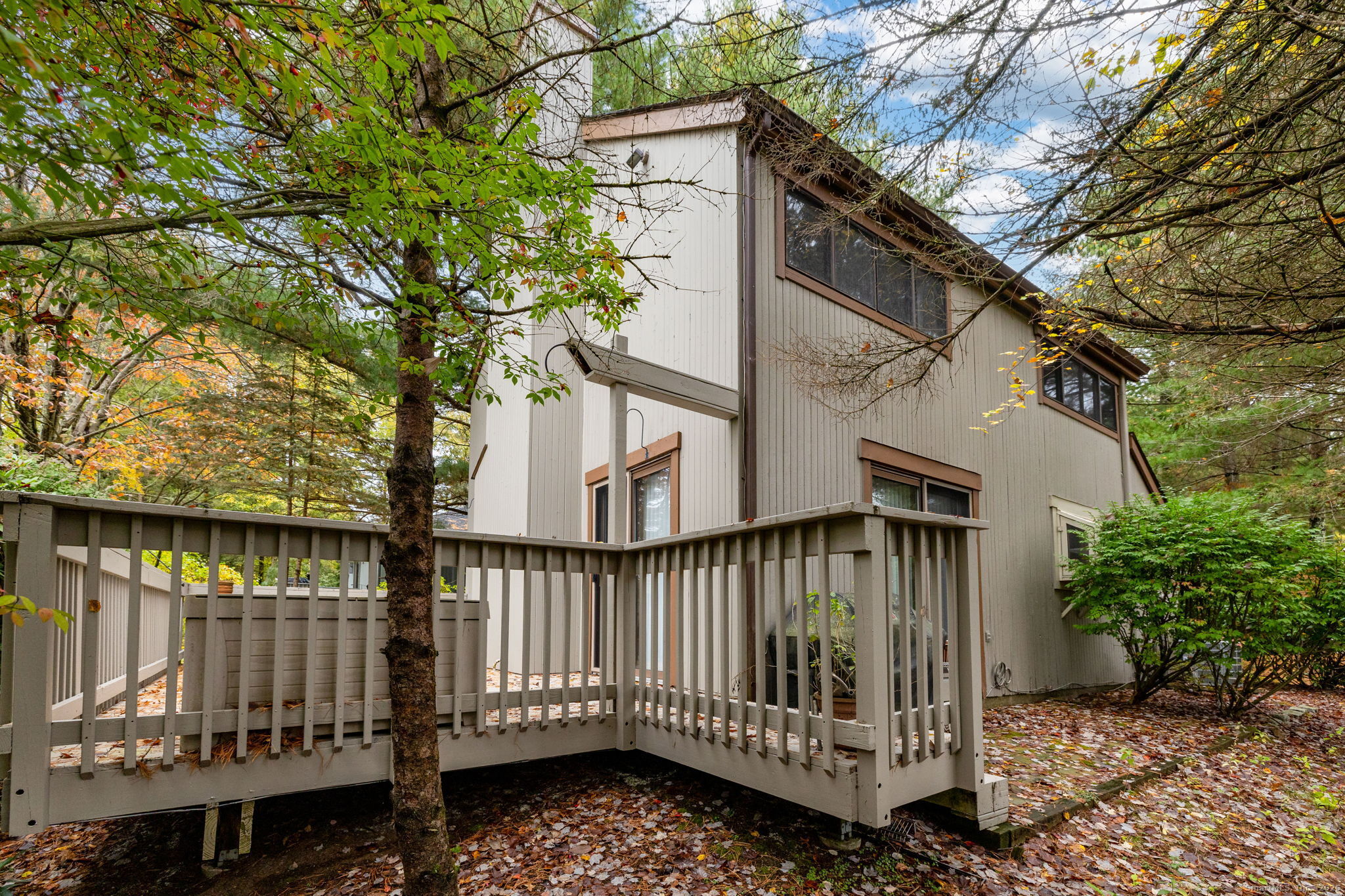 2 Highland Square Avon CT 06001