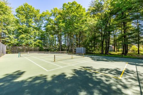 2 Highland Square Avon CT 06001