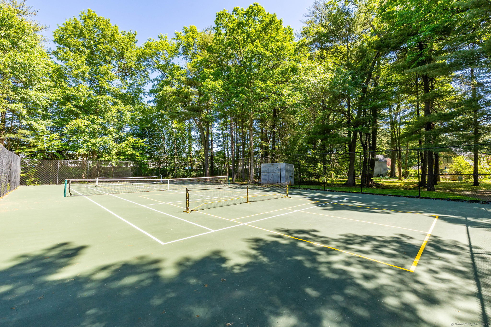 2 Highland Square Avon CT 06001