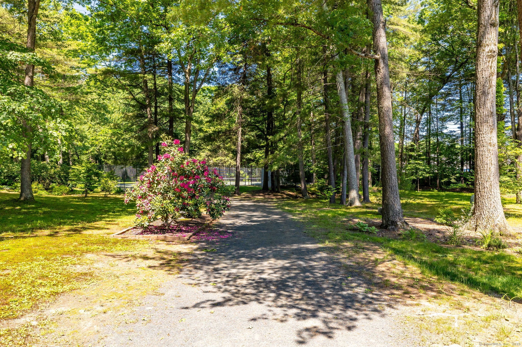 2 Highland Square Avon CT 06001