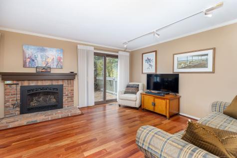 2 Highland Square Avon CT 06001