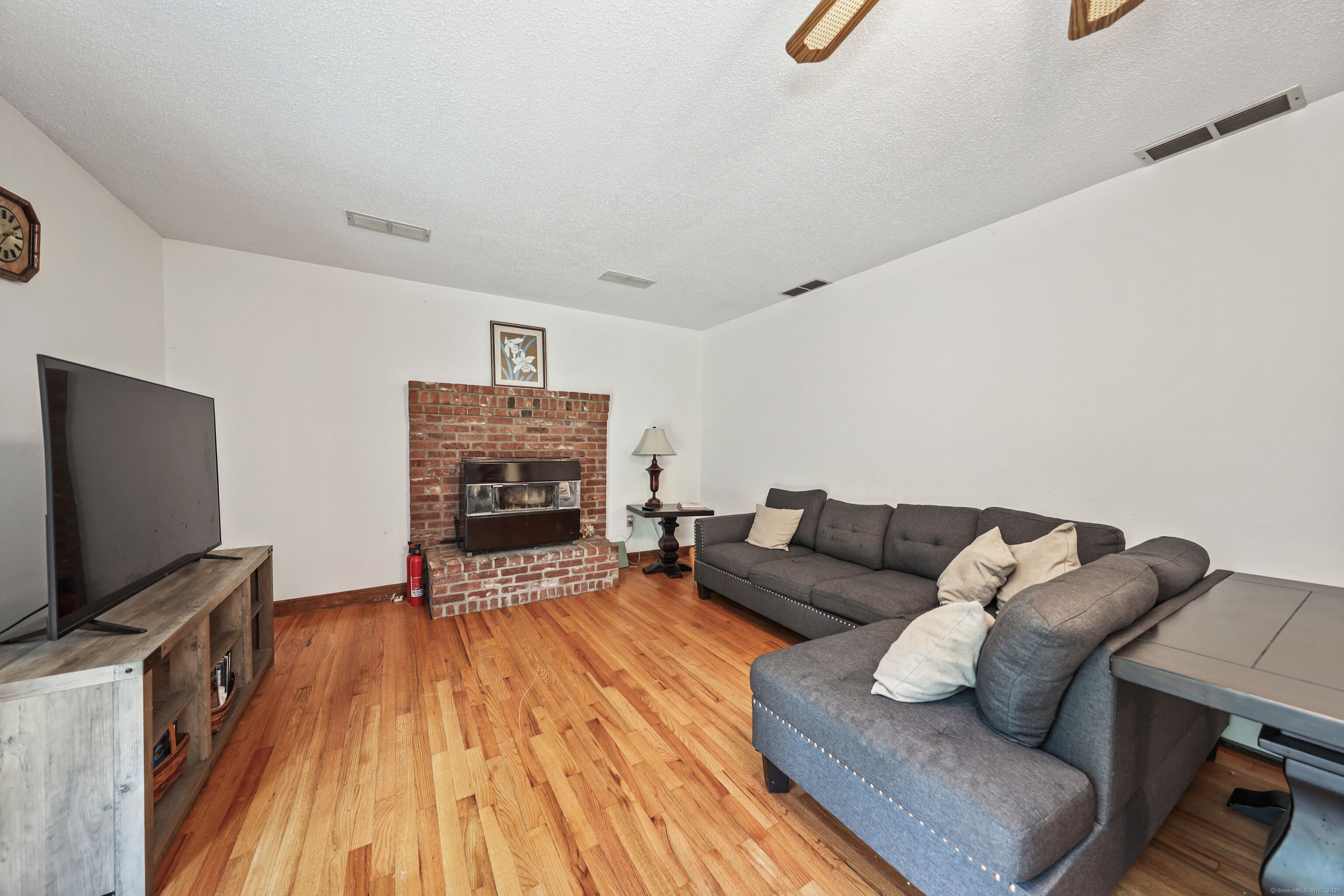 72 Talmadge Hill Road Prospect CT 06712
