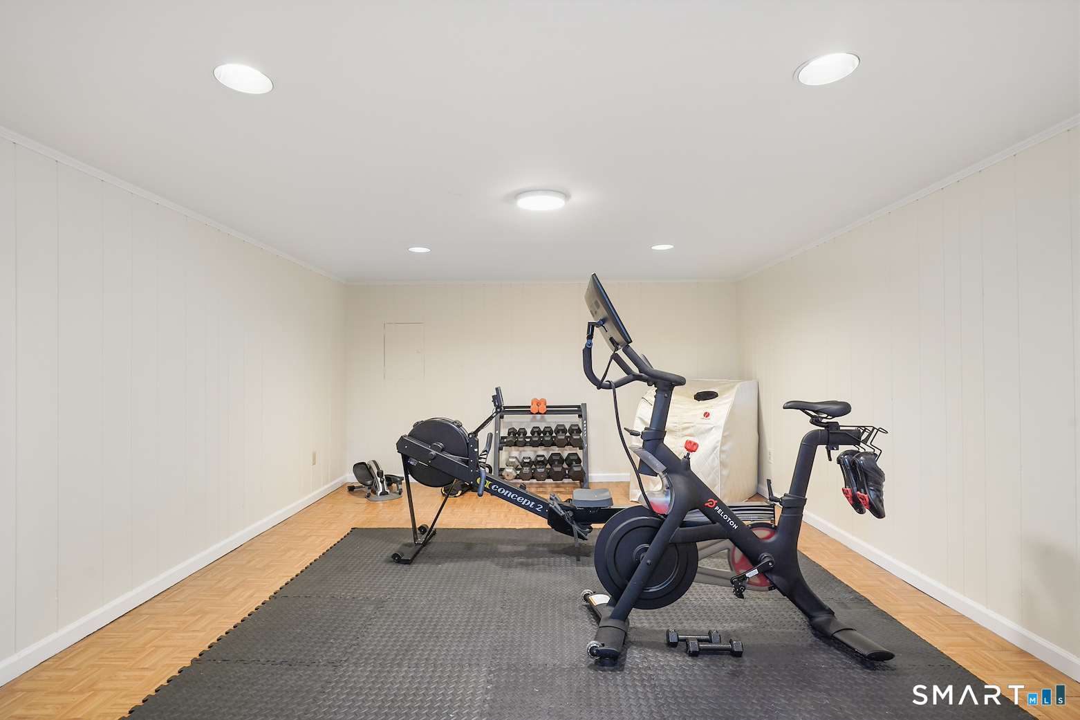 37 Midbrook Lane Greenwich CT 06870