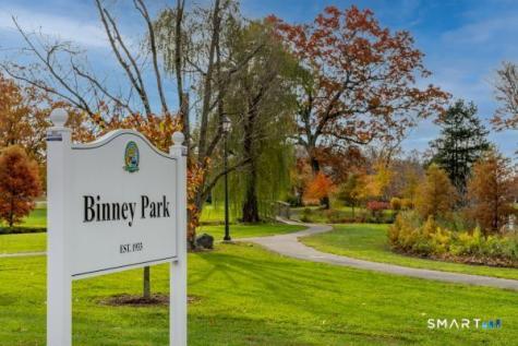37 Midbrook Lane Greenwich CT 06870