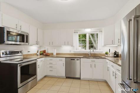 37 Midbrook Lane Greenwich CT 06870
