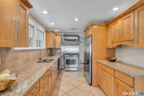 1085 Dunbar Hill Road Hamden CT 06514