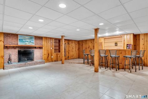 1085 Dunbar Hill Road Hamden CT 06514