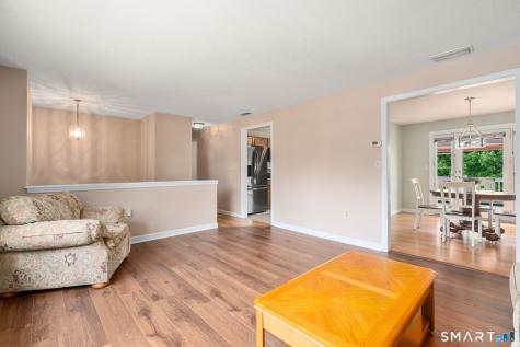 12 South Meadow Lane Enfield CT 06082