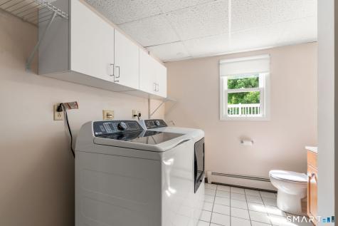 12 South Meadow Lane Enfield CT 06082