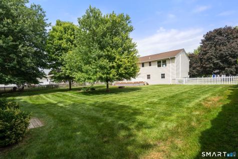 12 South Meadow Lane Enfield CT 06082