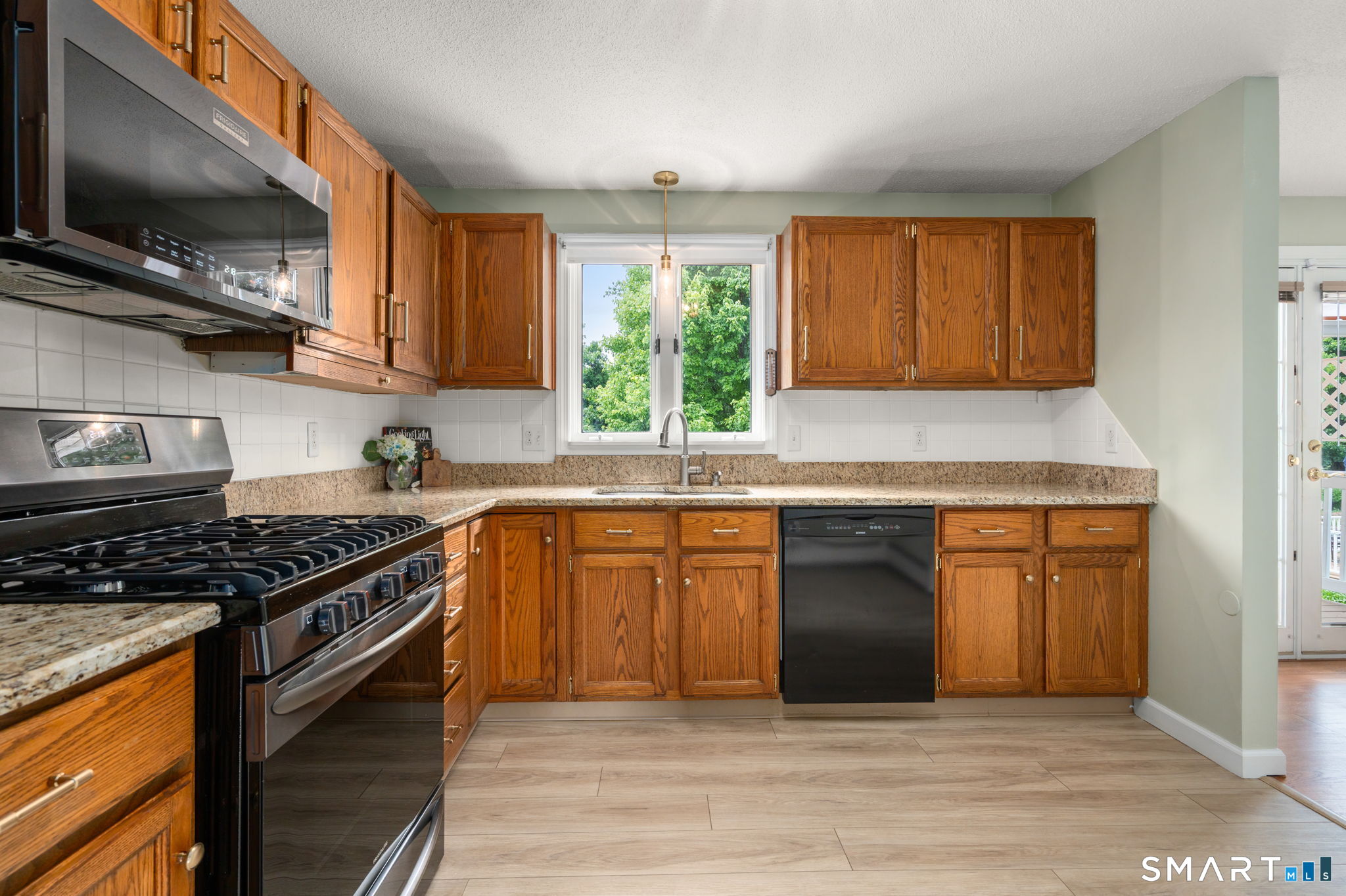 12 South Meadow Lane Enfield CT 06082