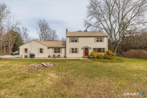 5 Mount Pleasant Road Newtown CT 06470