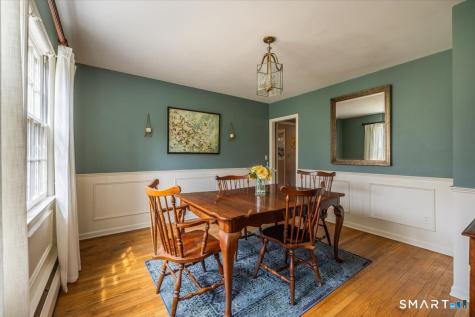 5 Mount Pleasant Road Newtown CT 06470