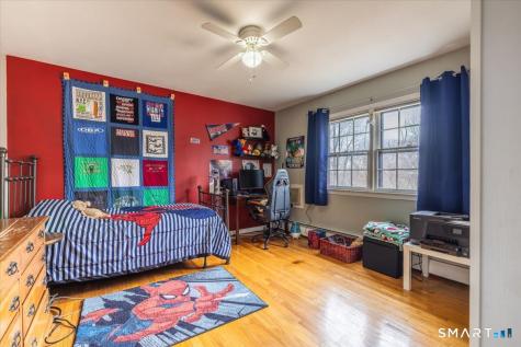 5 Mount Pleasant Road Newtown CT 06470