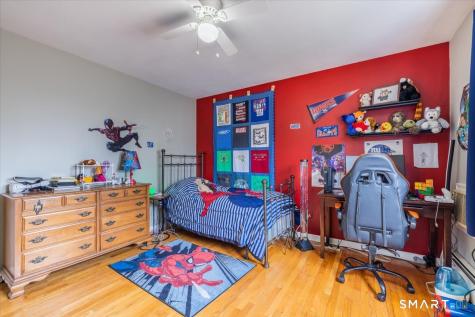 5 Mount Pleasant Road Newtown CT 06470