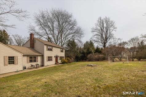 5 Mount Pleasant Road Newtown CT 06470