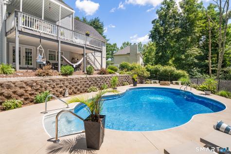 187 Cariati Boulevard Meriden CT 06451