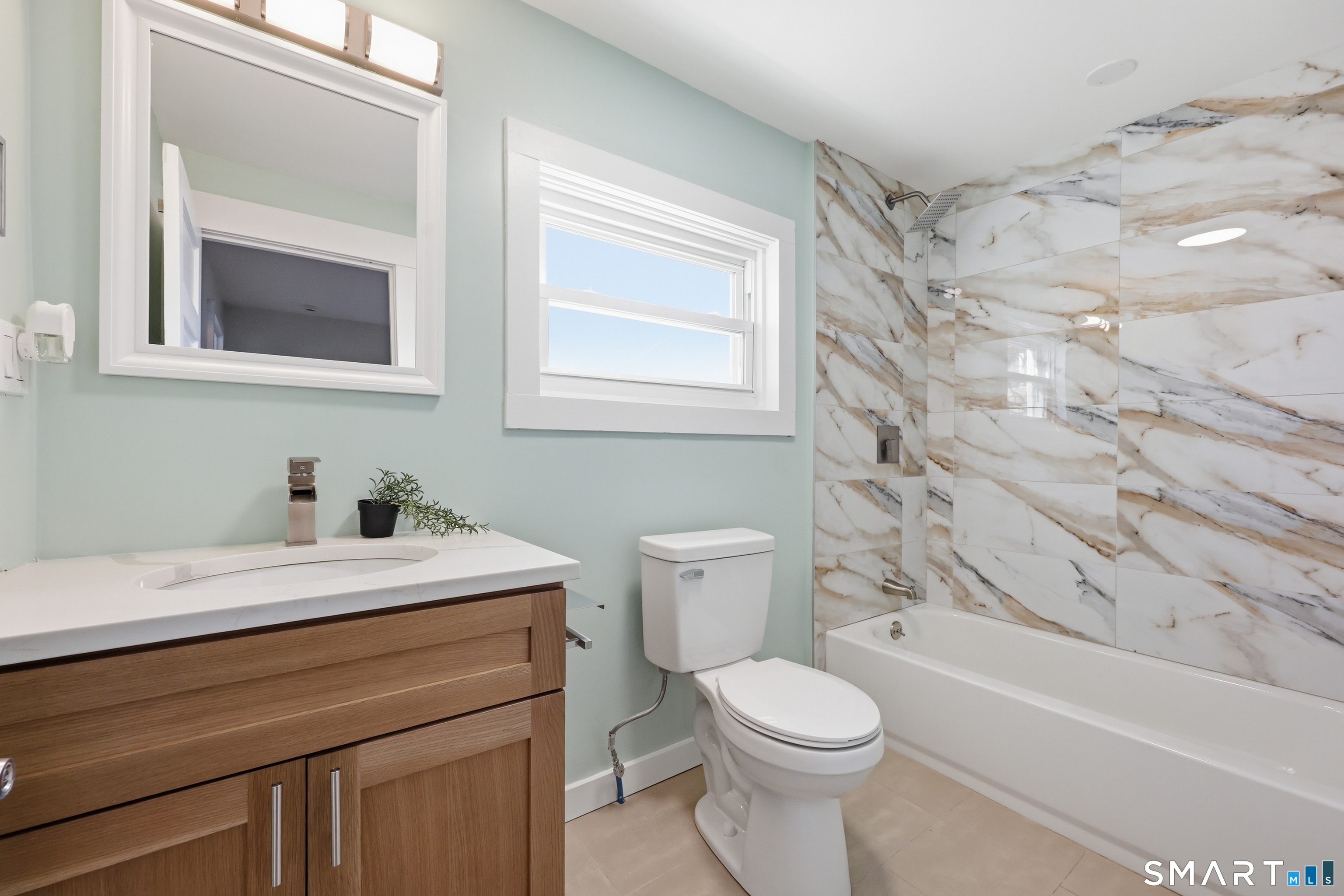 467 Ocean Avenue West Haven CT 06516