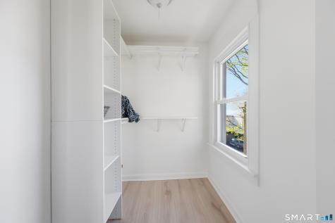 467 Ocean Avenue West Haven CT 06516