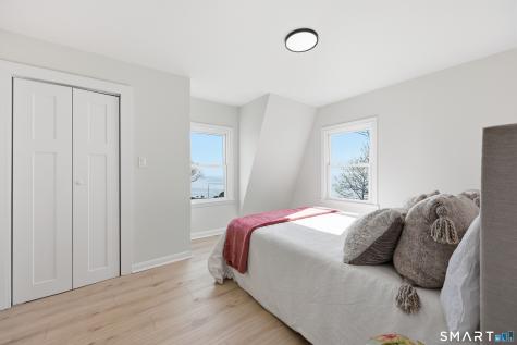 467 Ocean Avenue West Haven CT 06516
