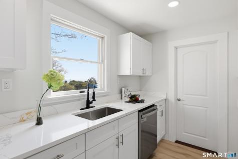 467 Ocean Avenue West Haven CT 06516