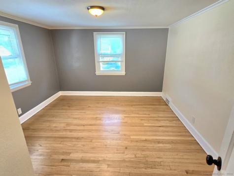 127 Hollywood Avenue West Hartford CT 06110