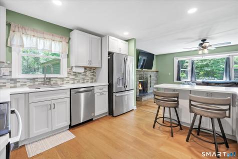 606 Booth Hill Road Shelton CT 06484