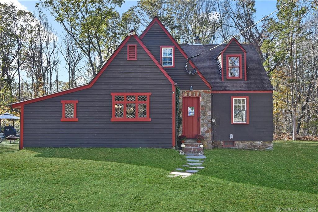 65 Chestnut Hill Road East Hampton CT 06424