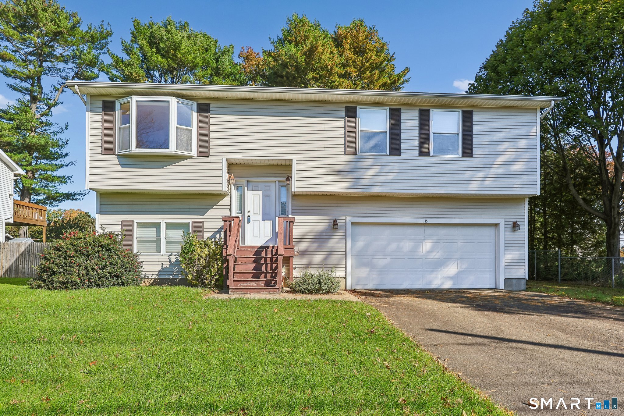 15 Barker Place Branford CT 06405