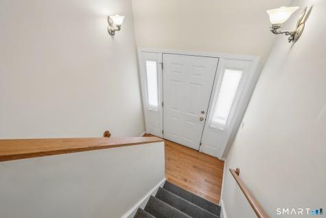 15 Barker Place Branford CT 06405