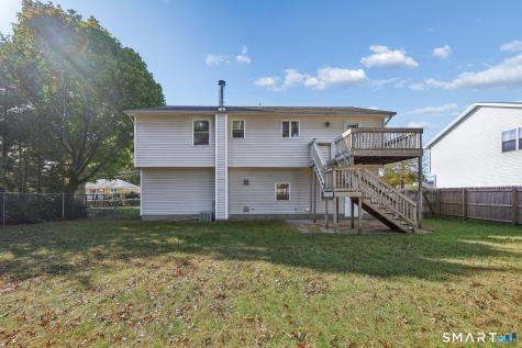 15 Barker Place Branford CT 06405