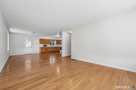 15 Barker Place Branford CT 06405