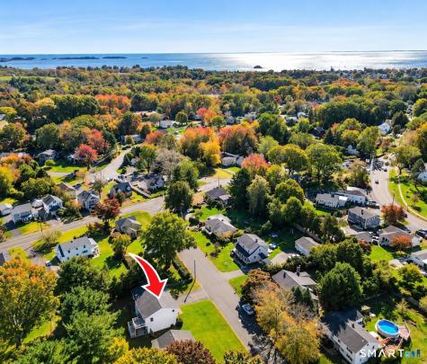 15 Barker Place Branford CT 06405